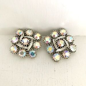 1950s Lisner aurora borealis rhinestone silver tone clip on earrings
